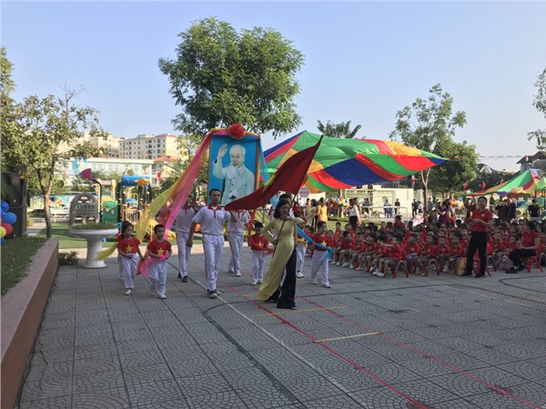 Hội khỏe thể dục thể thao năm học 2018-2019 (1).JPG